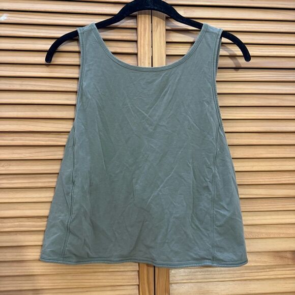 Lululemon Athletica Green open Back Top size 4 - Picture 1 of 5